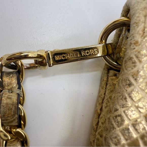 Michael Kors Corinne Medium Metallic PYTHON EMBOSSED CORINNE MEDIUM MESSENGER - Picture 11 of 11